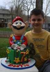 Mario sculpture cake