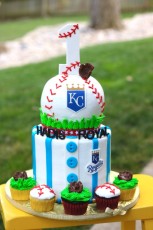 KC Royal's baseball themed 1st Birthday cake